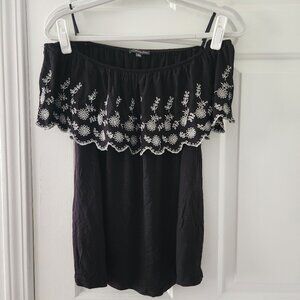 Adrianna Papell Black & White Embroidered Off the Shoulder Boho Top - Size S